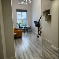 Апартаменты люкс гостиничный комплекс Радуга 10И