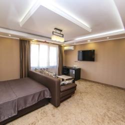 Номер люкс с 1 двуспальной кроватью