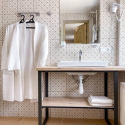 Фото Отель Volna Family Resort (Волна Фэмили Резорт)