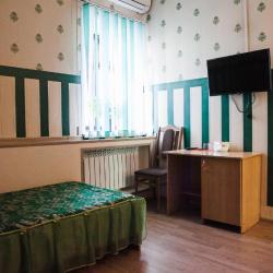 Номер стандарт с 2 односпальными кроватями (с завтраком, мансарда)