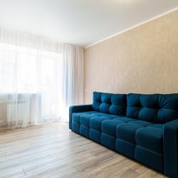 Фото Отель LetoApart (ЛетоАпарт) на улице Исаева 13