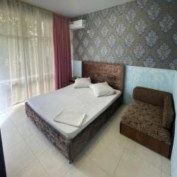 Фото Отель Гостевой дом Династия