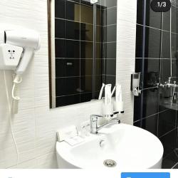 Номер стандарт с 1 двуспальной кроватью