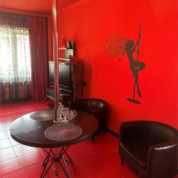 3-местный номер стандарт Red Room