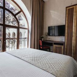 2-комнатный номер делюкс без балкона категории В (главный корпус)