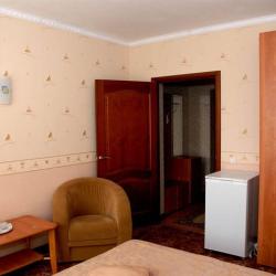 Номер стандарт с 1 двуспальной кроватью