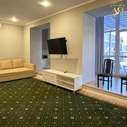 Номер студия с видом на озеро (Alira Palace)