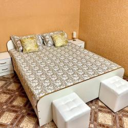 Фото Апартаменты на улице Малахова 97