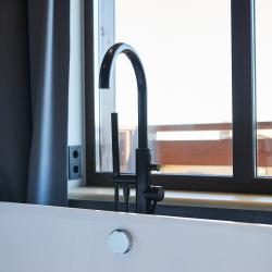 Фото Отель Уютный коттедж в горной местности