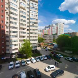 Фото Апартаменты на улице Революционная 3