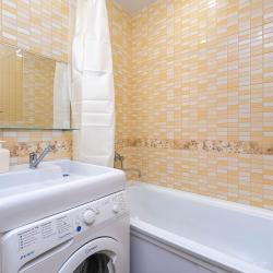 Фото Апартаменты на улице Забалуева 90