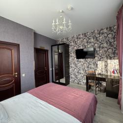 Номер стандарт с 1 двуспальной кроватью