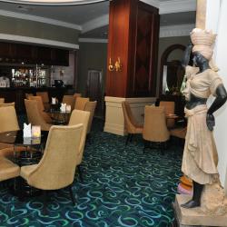 Фото Отель Diplomat Hotel & Business Center (Дипломат и Бизнес и Центр)