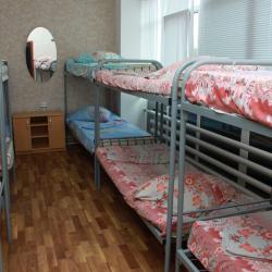 Кровать в 14-местном общем номере (удобства на этаже)