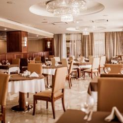 Фото Отель Ramada Almaty (Рамада )