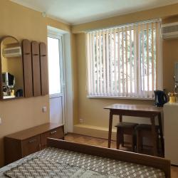 Номер стандарт с 1 двуспальной кроватью