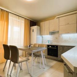 2-комнатные апартаменты улучшенные Right Room на 65 лет Победы д.4 с 1 двуспальной кроватью