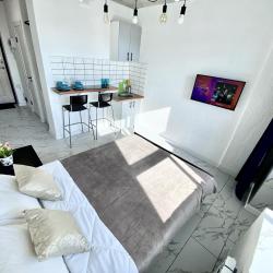 Фото Отель ЖивиТУТ на проспекте Ленина