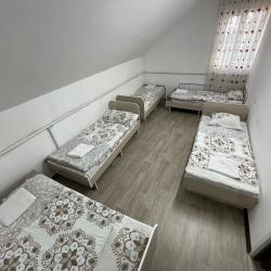 Фото Отель Bishkek Backpackers ( Бэкпакерс)