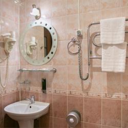 Номер комфорт с 1 двуспальной кроватью