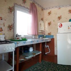 Коттедж стандарт с 1 односпальной и 1 двуспальной кроватью