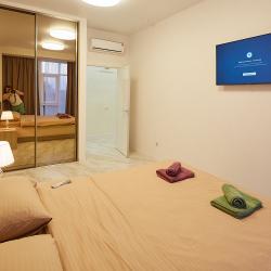 Фото Апартаменты Svetlana Park Lux, 4 комнаты