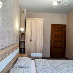 Фото Отель Добрый дом на улице Александра Усольцева 30