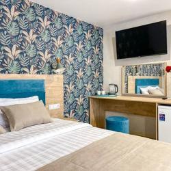 Фото Отель Volna Family Resort (Волна Фэмили Резорт)