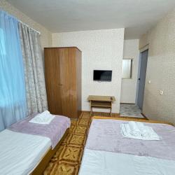 Номер эконом с 3 односпальными кроватями