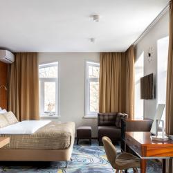 1-комнатные апартаменты студия для 3 гостей в V Hotel
