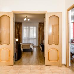 Фото Отель B-Flats (Би-Флэтс) на улице Промышленная