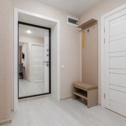 Фото Апартаменты на улице Николая Баженова 2а