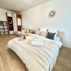 Фото Апартаменты на проспекте Георгиевский 33А корпус 1