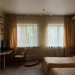 2-местный 1-комнатный номер эконом стандарт с 2 односпальными кроватями