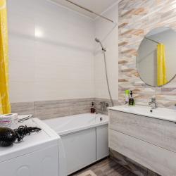 Фото Отель Meridian Apartments (Мередиан Апартментс) на улице Мукагали Макатаева 131 корпус 7