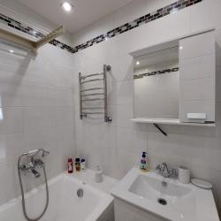 Фото Апартаменты на Крылова 53/4