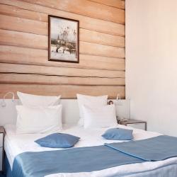 Номер стандарт с 1 двуспальной кроватью