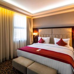 Фото Отель Ramada Hotel & Suites by Wyndham Yerevan (Рамада Виндхэм )