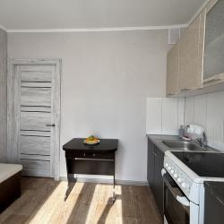 Фото Апартаменты на улице Есенина 7