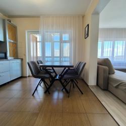 Фото Апартаменты на проспекте Античный 8В