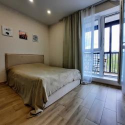 Фото Апартаменты на площади Свободы 4