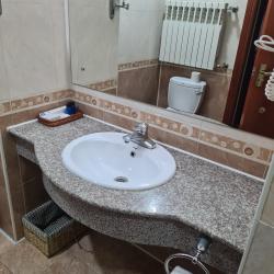 Номер стандарт с 1 двуспальной кроватью