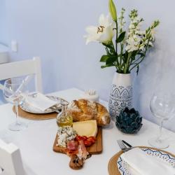 Фото Апартаменты Apart-Deluxe Легенды моря на улице Аллея Смелых 204 корпус 1