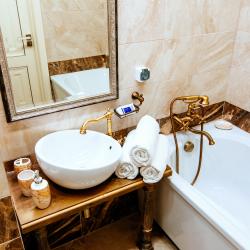 Фото Апартаменты на улице Кирова 2