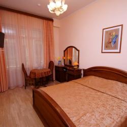 Фото Отель Лира