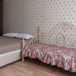 2-комнатные апартаменты улучшенные Бажова, 68