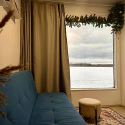 Домик с панорамным видом на озеро №4