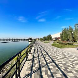 Фото Апартаменты на улице Набережной, 1А