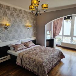 Фото Отель Двухкомнатная квартира с шикарным видом на море!