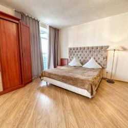 Фото Отель Royal Apart (Роял Апарт) на Циолковского